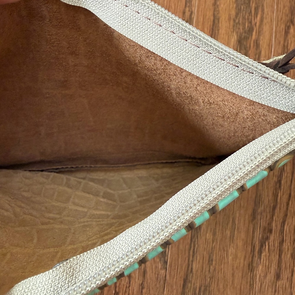 Keep It Gypsy Turquoise and Brown Croc-Embossed Zip Clutch Bag NWT - Picture 4 of 6